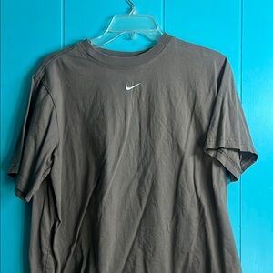 Nike Gray Short Sleeve Performance Tee